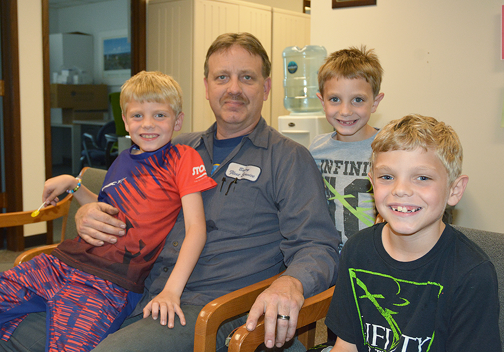 David Yahn’s sons Mason, Vincent, and Michael said they are happy he and their mom, Shannon, quit smoking.